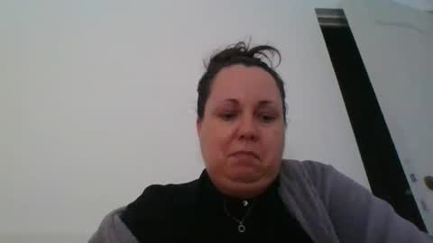 Snapshot of carlaruth chatting on 11-09-25, 05:55 Carlaruth online show from 11-09-25, 05:55