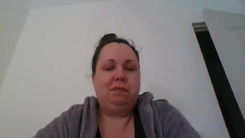 Snapshot of carlaruth chatting on 11-16-25, 02:39 Carlaruth online show from 11-16-25, 02:39