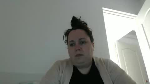 Snapshot of carlaruth chatting on 01-07-26, 05:59 Carlaruth online show from 01-07-26, 05:59