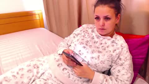 carlasweet00 online show from 02-19-26, 07:37