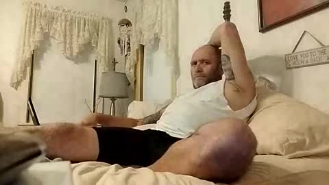 carldhammers online show from 10-20-25, 10:05