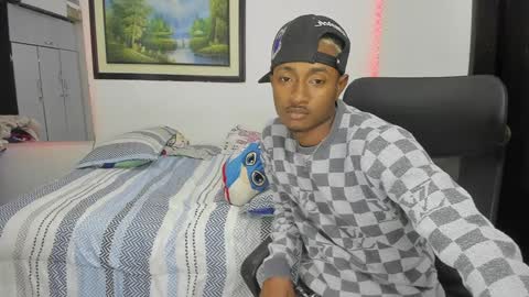 Snapshot of carlitosex09 chatting on 01-11-25, 01:59 master online show from 01-11-25, 01:59