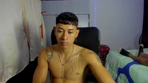 Snapshot of carlitosex09 chatting on 02-09-25, 06:37 master online show from 02-09-25, 06:37