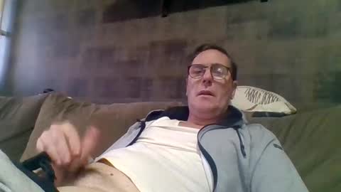 Snapshot of carlonebraska112233 chatting on 02-06-25, 03:31 carlonebraska112233 online show from 02-06-25, 03:31