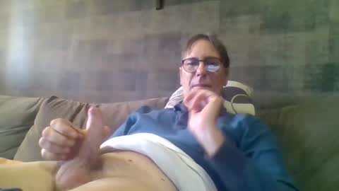 Snapshot of carlonebraska112233 chatting on 10-14-25, 11:33 carlonebraska112233 online show from 10-14-25, 11:33