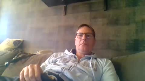 Snapshot of carlonebraska112233 chatting on 03-16-26, 06:28 carlonebraska112233 online show from 03-16-26, 06:28