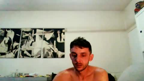 Snapshot of carlos037tm chatting on 06-01-26, 08:32 Carlos online show from 06-01-26, 08:32