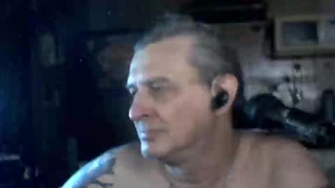 carlos712009 online show from 04-02-26, 07:33