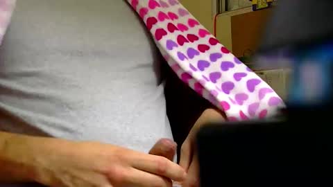 Hard4u online show from 12-21-25, 08:49