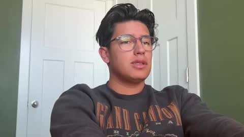 Snapshot of carlosjosecb1 chatting on 02-19-26, 05:09 carlos online show from 02-19-26, 05:09