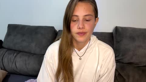 Snapshot of carlotta4you chatting on 01-06-25, 05:16 Carlotta4you online show from 01-06-25, 05:16