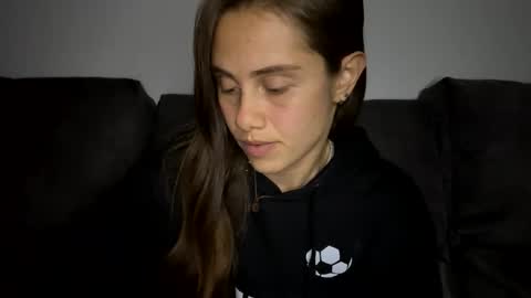 Snapshot of carlotta4you chatting on 03-09-25, 02:29 Carlotta4you online show from 03-09-25, 02:29