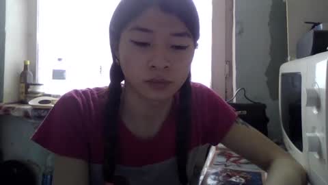 CarlyJoy online show from 02-19-25, 10:56