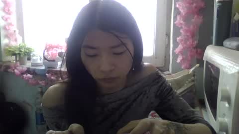 CarlyJoy online show from 09-18-25, 07:54