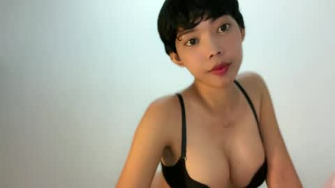 Snapshot of carmelasexmachinex chatting on 06-13-26, 06:00 carmela online show from 06-13-26, 06:00