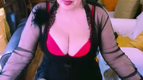 Snapshot of carmenrossi chatting on 02-25-25, 09:09 Carmen online show from 02-25-25, 09:09