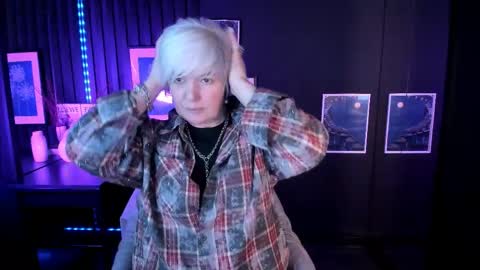 Carmen online show from 04-22-26, 09:27