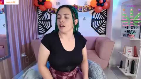 Caro Fisher online show from 10-29-25, 11:34