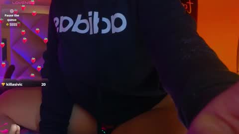 Carolina   online show from 02-19-25, 11:49