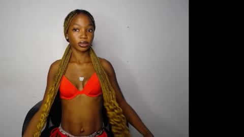 caroline online show from 11-10-25, 04:55