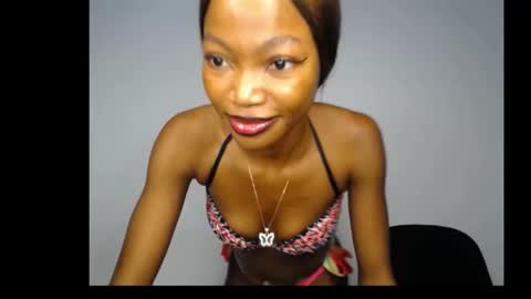 caroline online show from 11-27-25, 04:36