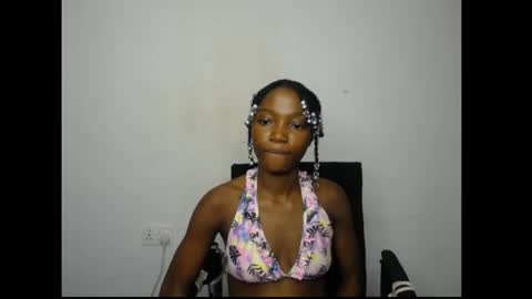 caroline online show from 05-11-26, 02:45