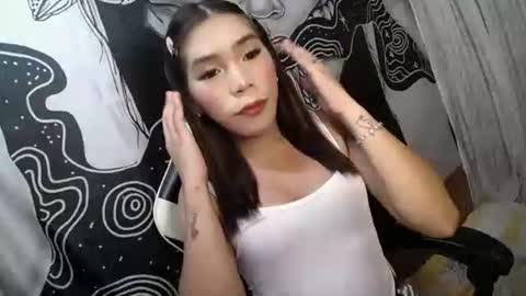 Snapshot of carol_linaxxx chatting on 11-14-25, 12:04 Carolina online show from 11-14-25, 12:04