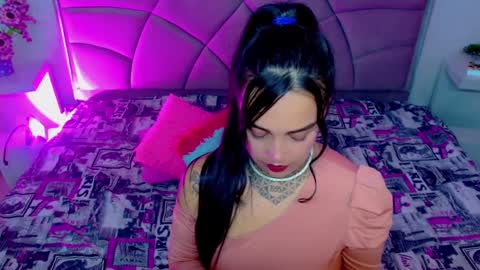 Carolaine01 online show from 09-09-25, 11:37