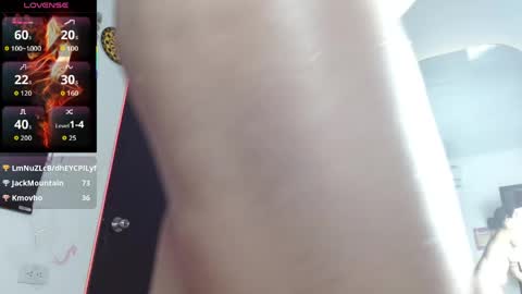 Caroline online show from 05-06-26, 03:50