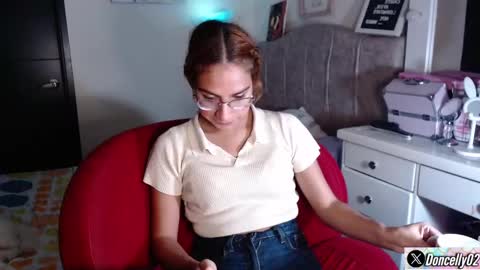 Carolayn online show from 03-03-25, 05:20