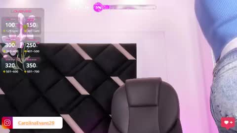 Snapshot of carolina_evannss chatting on 06-12-26, 04:33 carolina_evannss online show from 06-12-26, 04:33