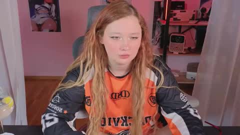 Mira online show from 03-03-26, 05:13