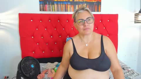 Carolina online show from 09-22-25, 05:26