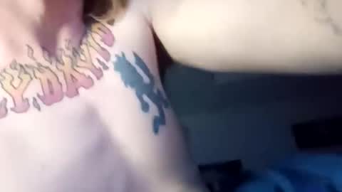 carolinajuggalo17 online show from 04-04-26, 05:38