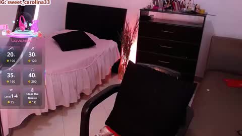 Snapshot of carolinasweet33 chatting on 10-11-25, 01:38 carolina online show from 10-11-25, 01:38