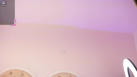 Snapshot of caroline_adams_ chatting on 02-13-26, 11:23 GMT-5 1600-2230 online show from 02-13-26, 11:23