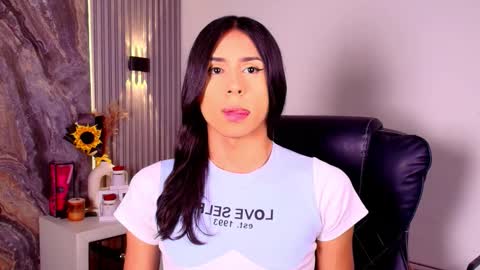 caroline_foster1 online show from 03-20-26, 12:10