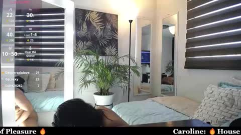 C A R O L I N E online show from 02-26-26, 01:32