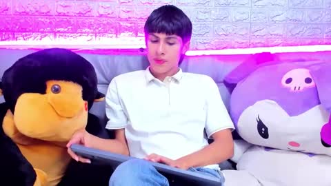 carolinejesh online show from 01-15-26, 05:27