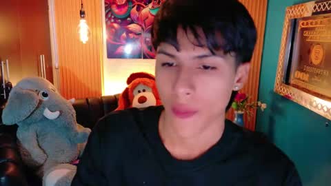 carolinejesh online show from 03-30-26, 12:28