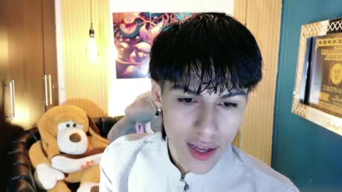 carolinejesh online show from 05-14-26, 10:44
