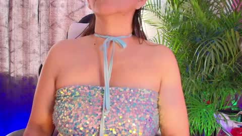 Snapshot of carolmiss_79 chatting on 04-22-26, 12:07 CAROL online show from 04-22-26, 12:07