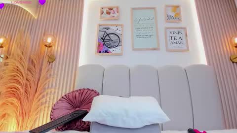 Snapshot of carolriveraa chatting on 10-11-25, 04:38 Carol Rivera online show from 10-11-25, 04:38