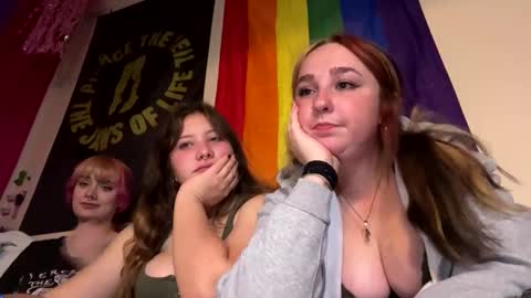 carpetmunchers online show from 10-12-25, 01:04