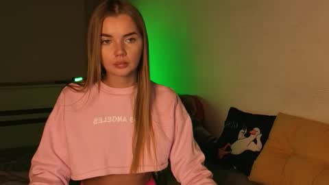 carriebradshawww online show from 12-22-25, 02:25