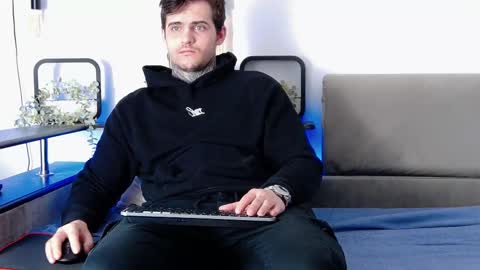 Snapshot of carter_reos chatting on 02-27-25, 08:06 Carter online show from 02-27-25, 08:06