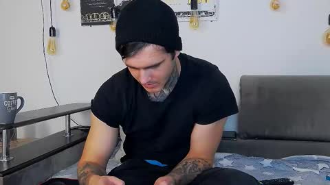 Carter online show from 12-17-25, 03:07