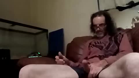 Snapshot of caryb chatting on 11-21-25, 07:18 caryb online show from 11-21-25, 07:18