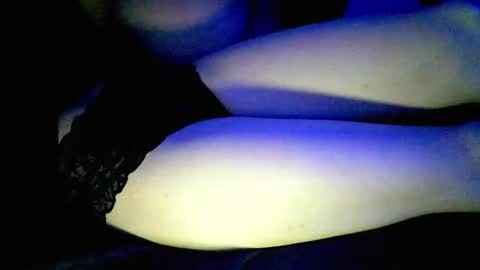 Snapshot of casalbidiversao chatting on 11-16-25, 08:31 casalbidiversao online show from 11-16-25, 08:31