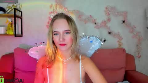 Casey sweeet online show from 10-31-25, 09:10